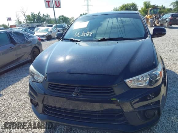2017 Mitsubishi Outlander ES с VIN JA4AP3AU2HZ028161, выставлен на аукционе IAAI как лот 42983261 с пробегом 137 572 миль миль и . История ставок и продаж доступна на DreamBid. Изображение 12.
