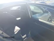 ✅ 2017 Hyundai Elantra SE • VIN: 5NPD84LF4HH080953 • Lot: 43291098. Listed on IAAI with 152,760 mi. Free auction sales archive from the USA and detailed vehicle history report at DreamBid. Image 8.