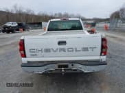 ✅ 2005 Chevrolet Silverado 1500 Work Truck • VIN: 1GCEC14XX5Z340818 • Лот: 41729984. Опубликован ранее на IAAI с пробегом 191 704 миль. Бесплатный доступ к архиву аукционных продаж из США и подробный отчёт об истории автомобиля на DreamBid. Изображение 16.