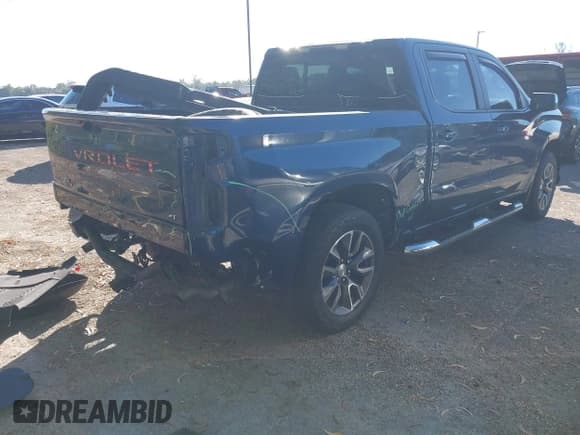 ✅ 2020 Chevrolet Silverado 1500 LT • VIN: 3GCUYDED9LG425889 • Lot: 43695594. Listed on IAAI with 55,309 mi. Free auction sales archive from the USA and detailed vehicle history report at DreamBid. Image 4.