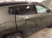 ✅ 2019 Jeep Compass Limited • VIN: 3C4NJDCB4KT673886 • Lot: 43540022. Wystawiony na IAAI z przebiegiem 80 360 mil. Bezpłatny archiwum sprzedaży aukcyjnych z USA i szczegółowy raport historii pojazdu na DreamBid. Zdjęcie 6.