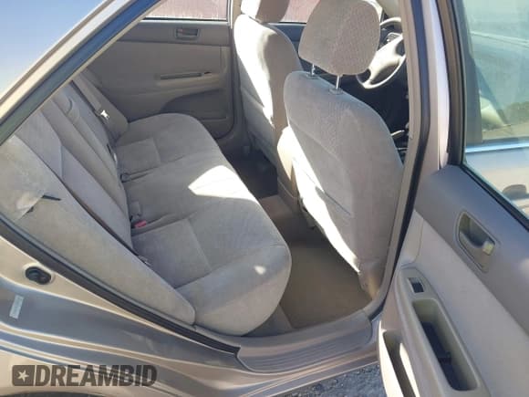 ✅ 2002 Toyota Camry LE • VIN: 4T1BE30K22U630218 • Лот: 43452475. Опубликован ранее на IAAI с пробегом 161 136 миль. Бесплатный доступ к архиву аукционных продаж из США и подробный отчёт об истории автомобиля на DreamBid. Изображение 8.