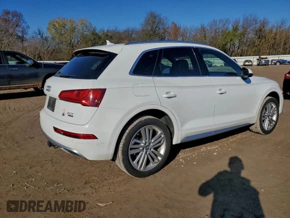 ✅ 2018 Audi Q5 Premium Plus • VIN: WA1BNAFY3J2236915 • Lot: 93603245. Listed on Copart with 82,357 mi. Free auction sales archive from the USA and detailed vehicle history report at DreamBid. Image 3.