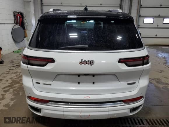 ✅ 2022 Jeep Grand Cherokee Summit Reserve • VIN: 1C4RJKET0N8533770 • Lot: 65520845. Listed on Copart with 48,039 mi. Free auction sales archive from the USA and detailed vehicle history report at DreamBid. Image 6.