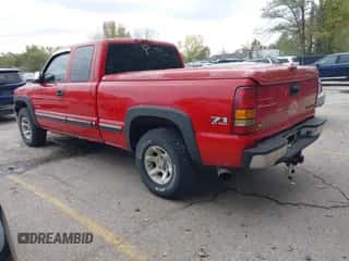 2002 Chevrolet Silverado 1500 LS с VIN 1GCEK19T82E182507, выставлен на аукционе IAAI как лот 43577497 с пробегом 258 983 миль миль и . История ставок и продаж доступна на DreamBid. Изображение 3.