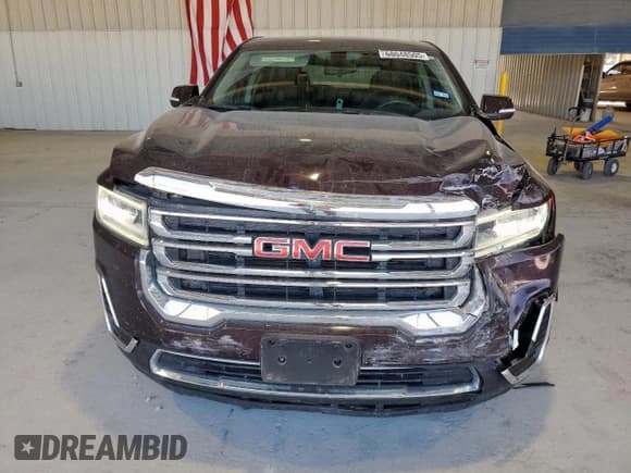 ✅ 2020 GMC Acadia SLE • VIN: 1GKKNKLS0LZ230967 • Lot: 68048505. Wystawiony na Copart z przebiegiem 55 566 mil. Bezpłatny archiwum sprzedaży aukcyjnych z USA i szczegółowy raport historii pojazdu na DreamBid. Zdjęcie 5.