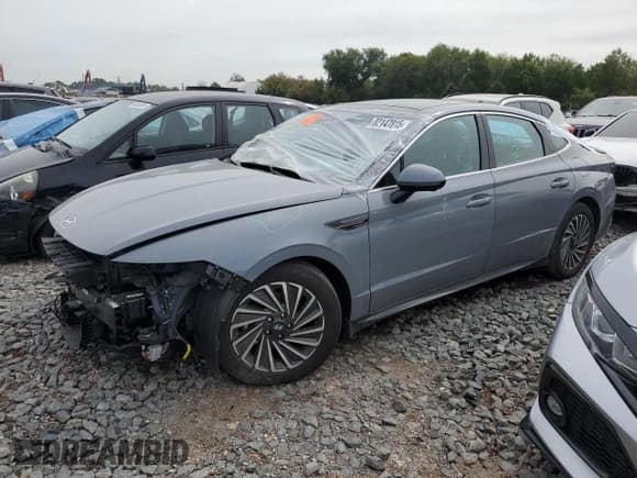 ✅ 2024 Hyundai Sonata Limited • VIN: KMHL54JJ7RA089307 • Lot: 82147815. Listed on Copart with 18,020 mi. Free auction sales archive from the USA and detailed vehicle history report at DreamBid. Image 1.