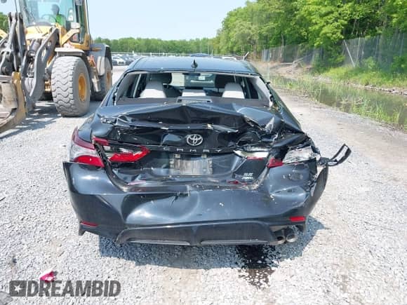 2023 Toyota Camry SE z VIN 4T1G11BKXPU101092, wystawiony jako IAAI lot #42396141 z przebiegiem 22 174 mil mil oraz . Historia ofert i sprzedaży dostępna na DreamBid. Obrazek 16.