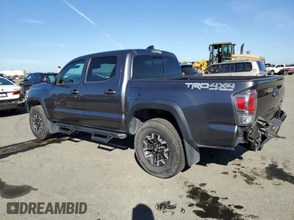 ✅ 2021 Toyota Tacoma SR • VIN: 3TMCZ5AN2MM387969 • Lot: 86900485. Listed on Copart with 17,350 mi. Free auction sales archive from the USA and detailed vehicle history report at DreamBid. Image 2.