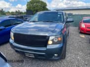 ✅ 2008 Chevrolet Suburban 3LT • VIN: 1GNFC16068R157786 • Лот: 43741637. Опубликован ранее на IAAI с пробегом 199 979 миль. Бесплатный доступ к архиву аукционных продаж из США и подробный отчёт об истории автомобиля на DreamBid. Изображение 6.