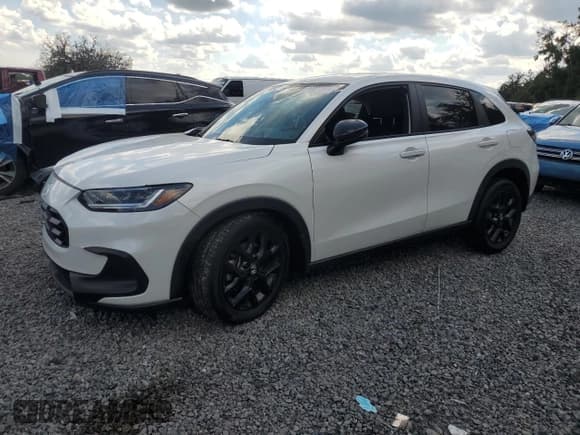 ✅ 2024 Honda HR-V Sport • VIN: 3CZRZ1H51RM741894 • Lot: 89686295. Listed on Copart with 17,153 mi. Free auction sales archive from the USA and detailed vehicle history report at DreamBid. Image 1.