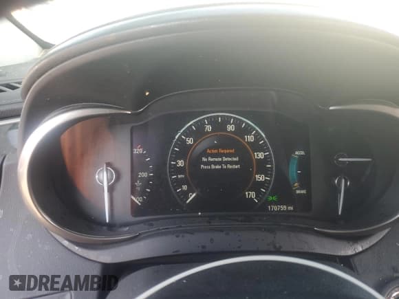 ✅ 2015 Buick LaCrosse Leather • VIN: 1G4GB5GR3FF295395 • Лот: 67812575. Опубликован ранее на Copart с пробегом 170 759 миль. Бесплатный доступ к архиву аукционных продаж из США и подробный отчёт об истории автомобиля на DreamBid. Изображение 9.