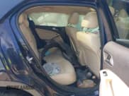 ✅ 2017 Mercedes-Benz GLA 250 • VIN: WDCTG4EB4HJ300408 • Лот: 42553580. Опубликован ранее на IAAI с пробегом 146 690 миль. Бесплатный доступ к архиву аукционных продаж из США и подробный отчёт об истории автомобиля на DreamBid. Изображение 8.