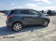 ✅ 2017 Buick Encore Premium • VIN: KL4CJHSB9HB241427 • Lot: 85725945. Wystawiony na Copart z przebiegiem Nie podano. Bezpłatny archiwum sprzedaży aukcyjnych z USA i szczegółowy raport historii pojazdu na DreamBid. Zdjęcie 3.