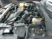 ✅ 2005 Mazda Tribute LX • VIN: 4F2CZ94165KM37202 • Lot: 42271903. Listed on IAAI with 172,230 mi. Free auction sales archive from the USA and detailed vehicle history report at DreamBid. Image 12.