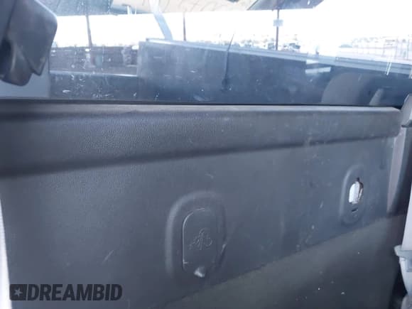 ✅ 2016 Chevrolet Silverado 2500HD Work Truck • VIN: 1GB0CUEGXGZ280914 • Lot: 43417486. Listed on IAAI with 152,408 mi. Free auction sales archive from the USA and detailed vehicle history report at DreamBid. Image 8.