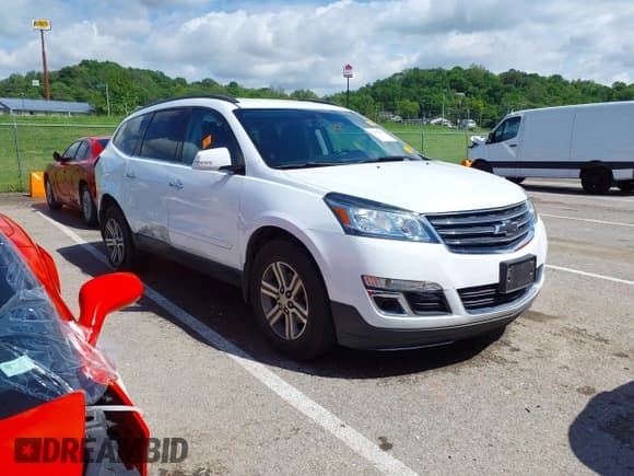 ✅ 2017 Chevrolet Traverse LT • VIN: 1GNKVHKD7HJ222895 • Lot: 42191517. Wystawiony na IAAI z przebiegiem Nie podano. Bezpłatny archiwum sprzedaży aukcyjnych z USA i szczegółowy raport historii pojazdu na DreamBid. Zdjęcie 1.