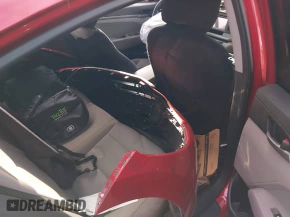 2017 Hyundai Elantra SE с VIN 5NPD74LF4HH165620, выставлен на аукционе IAAI как лот 43433001 с пробегом 130 216 миль миль и . История ставок и продаж доступна на DreamBid. Изображение 8.