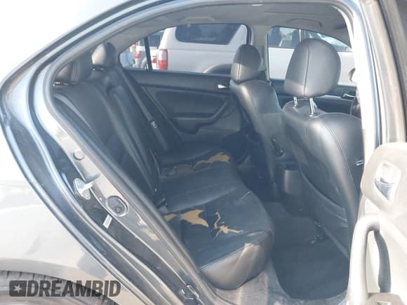 ✅ 2004 Acura TSX w/Navigation • VIN: JH4CL96984C043373 • Lot: 43045994. Wystawiony na IAAI z przebiegiem 135 334 mil. Bezpłatny archiwum sprzedaży aukcyjnych z USA i szczegółowy raport historii pojazdu na DreamBid. Zdjęcie 8.