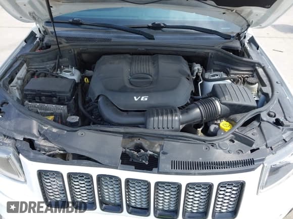 ✅ 2015 Jeep Grand Cherokee Laredo • VIN: 1C4RJEAG7FC104893 • Lot: 43009030. Listed on IAAI with 128,500 mi. Free auction sales archive from the USA and detailed vehicle history report at DreamBid. Image 10.