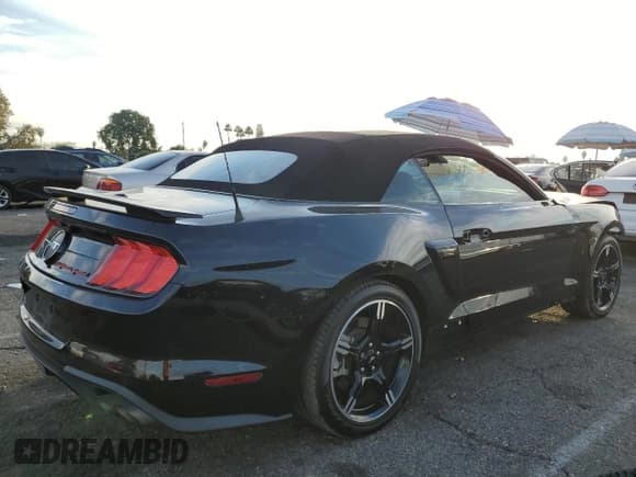 ✅ 2021 Ford Mustang GT Premium • VIN: 1FATP8FF7M5158126 • Lot: 92890625. Listed on Copart with 20,766 mi. Free auction sales archive from the USA and detailed vehicle history report at DreamBid. Image 3.
