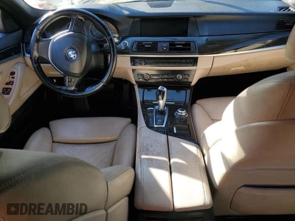 ✅ 2012 BMW 5 Series 535i xDrive • VIN: WBAFU7C58CDU59169 • Lot: 86896875. Listed on Copart with Not provided. Free auction sales archive from the USA and detailed vehicle history report at DreamBid. Image 8.