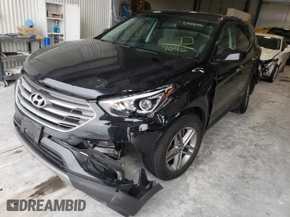✅ 2018 Hyundai Santa Fe 2.4L • VIN: 5NMZTDLB3JH107046 • Лот: 64106391. Опубликован ранее на Copart с пробегом 92 104 миль. Бесплатный доступ к архиву аукционных продаж из США и подробный отчёт об истории автомобиля на DreamBid. Изображение 2.