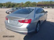 ✅ 2018 Chevrolet Malibu LT • VIN: 1G1ZD5ST0JF143540 • Lot: 43624964. Listed on IAAI with 142,288 mi. Free auction sales archive from the USA and detailed vehicle history report at DreamBid. Image 4.