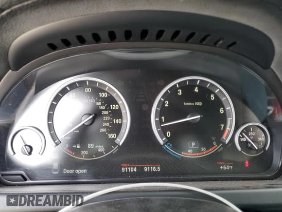 ✅ 2013 BMW 6 Series 640i • VIN: WBA6A0C51DDZ04188 • Лот: 93437975. Опубликован ранее на Copart с пробегом 91 104 миль. Бесплатный доступ к архиву аукционных продаж из США и подробный отчёт об истории автомобиля на DreamBid. Изображение 9.