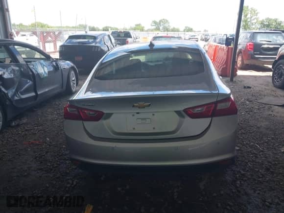 2019 Chevrolet Malibu LS z VIN 1G1ZC5ST9KF138566, wystawiony jako IAAI lot #42579516 z przebiegiem 176 166 mil mil oraz . Historia ofert i sprzedaży dostępna na DreamBid. Obrazek 15.