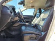 ✅ 2020 Mazda CX-5 Touring • VIN: JM3KFBCMXL0789335 • Lot: 91142335. Wystawiony na Copart z przebiegiem 90 020 mil. Bezpłatny archiwum sprzedaży aukcyjnych z USA i szczegółowy raport historii pojazdu na DreamBid. Zdjęcie 7.