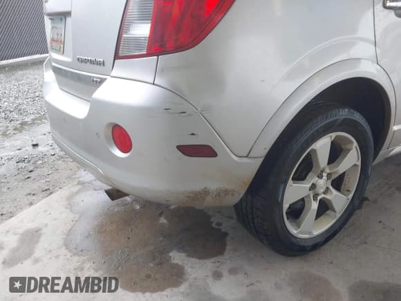 ✅ 2014 Chevrolet Captiva Sport LTZ • VIN: 3GNAL4EK3ES524098 • Lot: 40915873. Wystawiony na IAAI z przebiegiem 185 104 mil. Bezpłatny archiwum sprzedaży aukcyjnych z USA i szczegółowy raport historii pojazdu na DreamBid. Zdjęcie 6.