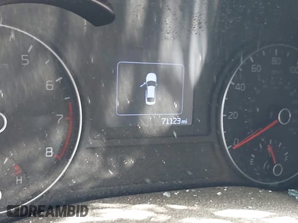 ✅ 2018 Kia Optima LX • VIN: 5XXGT4L33JG267863 • Lot: 41948493. Listed on IAAI with 71,123 mi. Free auction sales archive from the USA and detailed vehicle history report at DreamBid. Image 15.