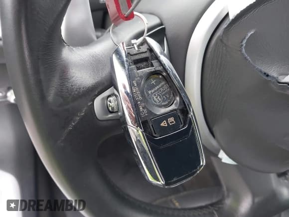 ✅ 2017 Aston Martin DB11 • VIN: SCFRMFAV4HGL03067 • Lot: 41962702. Listed on IAAI with 17,190 mi. Free auction sales archive from the USA and detailed vehicle history report at DreamBid. Image 11.