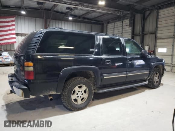 ✅ 2004 Chevrolet Suburban LS • VIN: 1GNFK16Z94J234595 • Лот: 46454795. Опубликован ранее на Copart с пробегом 270 810 миль. Бесплатный доступ к архиву аукционных продаж из США и подробный отчёт об истории автомобиля на DreamBid. Изображение 3.