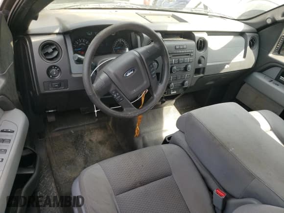 ✅ 2014 Ford F-150 XL • VIN: 1FTEX1EM8EFB54690 • Lot: 60559625. Listed on Copart with 155,717 mi. Free auction sales archive from the USA and detailed vehicle history report at DreamBid. Image 8.