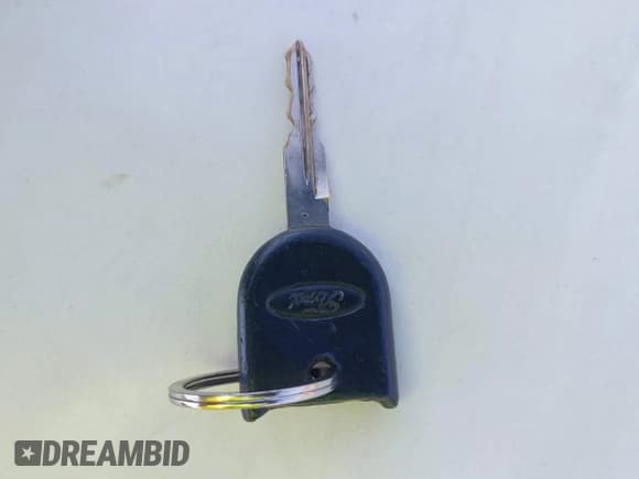 ✅ 2010 Ford F-150 XL • VIN: 1FTFX1EV1AFA73960 • Лот: 42495269. Опубликован ранее на IAAI с пробегом 190 701 миль. Бесплатный доступ к архиву аукционных продаж из США и подробный отчёт об истории автомобиля на DreamBid. Изображение 11.