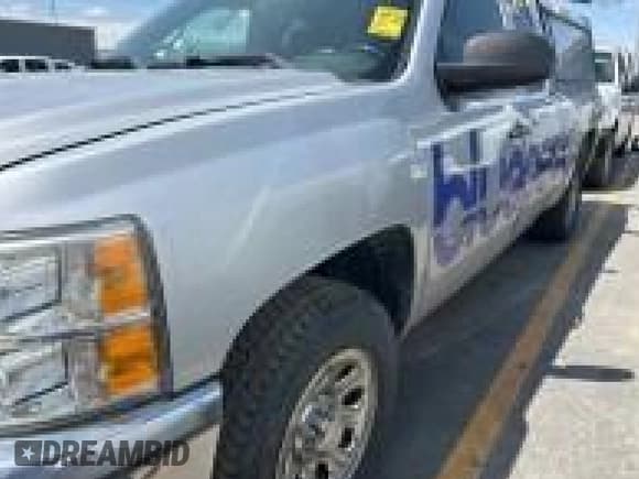 ✅ 2013 Chevrolet Silverado 1500 LT • VIN: 1GCRKSE72DZ233429 • Lot: 42674296. Listed on IAAI with 157,564 mi. Free auction sales archive from the USA and detailed vehicle history report at DreamBid. Image 1.