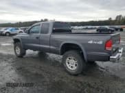 ✅ 2004 Dodge Dakota SLT • VIN: 1D7HG42N24S718101 • Lot: 79378334. Wystawiony na Copart z przebiegiem 165 859 mil. Bezpłatny archiwum sprzedaży aukcyjnych z USA i szczegółowy raport historii pojazdu na DreamBid. Zdjęcie 2.