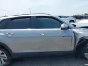 ✅ 2021 Volkswagen Atlas SE • VIN: 1V2WC2CA5MC204040 • Лот: 42859865. Опубликован ранее на IAAI с пробегом 82 548 миль. Бесплатный доступ к архиву аукционных продаж из США и подробный отчёт об истории автомобиля на DreamBid. Изображение 13.