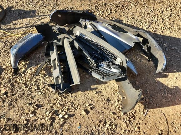 ✅ 2017 Honda CR-V EX-L • VIN: 7FARW1H81HE019132 • Лот: 86769425. Опубликован ранее на Copart с пробегом 116 763 миль. Бесплатный доступ к архиву аукционных продаж из США и подробный отчёт об истории автомобиля на DreamBid. Изображение 13.