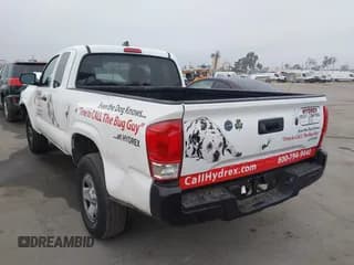 ✅ 2021 Toyota Tacoma SR • VIN: 3TYRX5GN5MT006336 • Lot: 43398766. Wystawiony na IAAI z przebiegiem 86 527 mil. Bezpłatny archiwum sprzedaży aukcyjnych z USA i szczegółowy raport historii pojazdu na DreamBid. Zdjęcie 3.