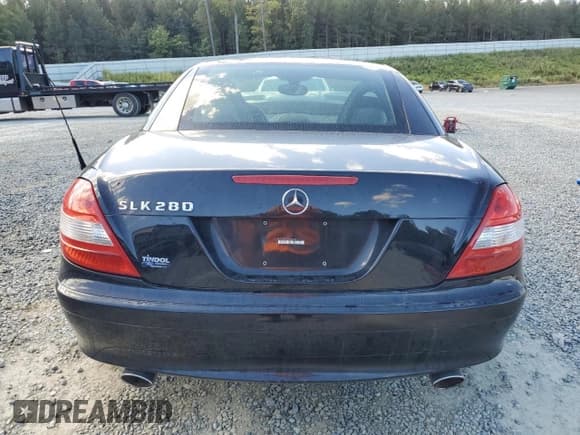 ✅ 2006 Mercedes-Benz SLK 280 • VIN: WDBWK54FX6F090035 • Лот: 81872715. Опубликован ранее на Copart с пробегом 90 130 миль. Бесплатный доступ к архиву аукционных продаж из США и подробный отчёт об истории автомобиля на DreamBid. Изображение 6.