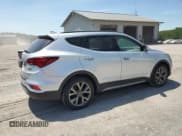 ✅ 2018 Hyundai Santa Fe Ultimate • VIN: 5XYZWDLA1JG508023 • Лот: 55624624. Опубликован ранее на Copart с пробегом 33 893 миль. Бесплатный доступ к архиву аукционных продаж из США и подробный отчёт об истории автомобиля на DreamBid. Изображение 3.