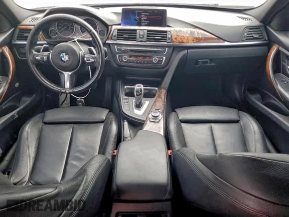✅ 2013 BMW 3 Series 335i • VIN: WBA3A9C50DF476822 • Lot: 95486575. Listed on Copart with 169,980 mi. Free auction sales archive from the USA and detailed vehicle history report at DreamBid. Image 8.