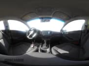 ✅ 2018 Hyundai Ioniq Blue • VIN: KMHC65LC9JU100375 • Lot: 41459280. Wystawiony na IAAI z przebiegiem 85 209 mil. Bezpłatny archiwum sprzedaży aukcyjnych z USA i szczegółowy raport historii pojazdu na DreamBid. Zdjęcie 19.