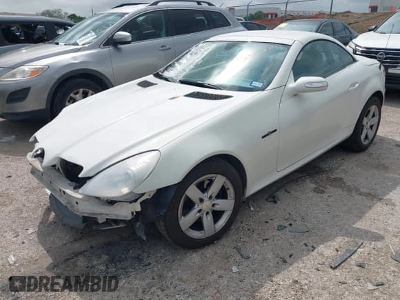 ✅ 2008 Mercedes-Benz SLK 280 • VIN: WDBWK54F18F174473 • Лот: 42123501. Опубликован ранее на IAAI с пробегом 102 143 миль. Бесплатный доступ к архиву аукционных продаж из США и подробный отчёт об истории автомобиля на DreamBid. Изображение 2.