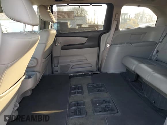 ✅ 2014 Honda Odyssey EX-L • VIN: 5FNRL5H65EB122771 • Lot: 94004825. Listed on Copart with 216,891 mi. Free auction sales archive from the USA and detailed vehicle history report at DreamBid. Image 11.