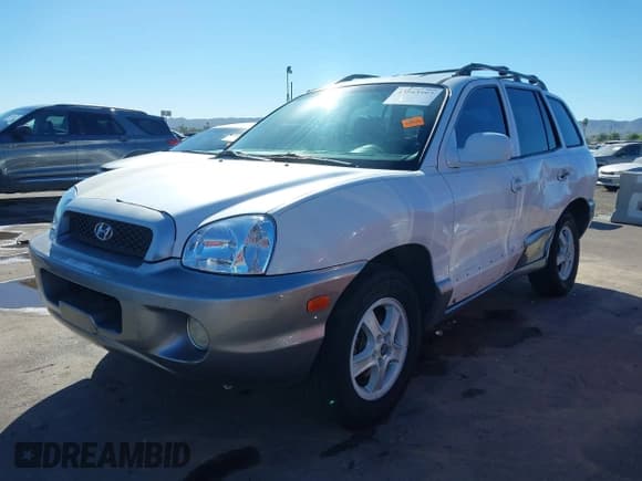 ✅ 2004 Hyundai Santa Fe GLS • VIN: KM8SC13E44U672070 • Lot: 43383997. Listed on IAAI with 219,150 mi. Free auction sales archive from the USA and detailed vehicle history report at DreamBid. Image 18.
