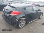 ✅ 2013 Hyundai Veloster Turbo • VIN: KMHTC6AE1DU110308 • Lot: 42259651. Wystawiony na IAAI z przebiegiem 135 379 mil. Bezpłatny archiwum sprzedaży aukcyjnych z USA i szczegółowy raport historii pojazdu na DreamBid. Zdjęcie 4.